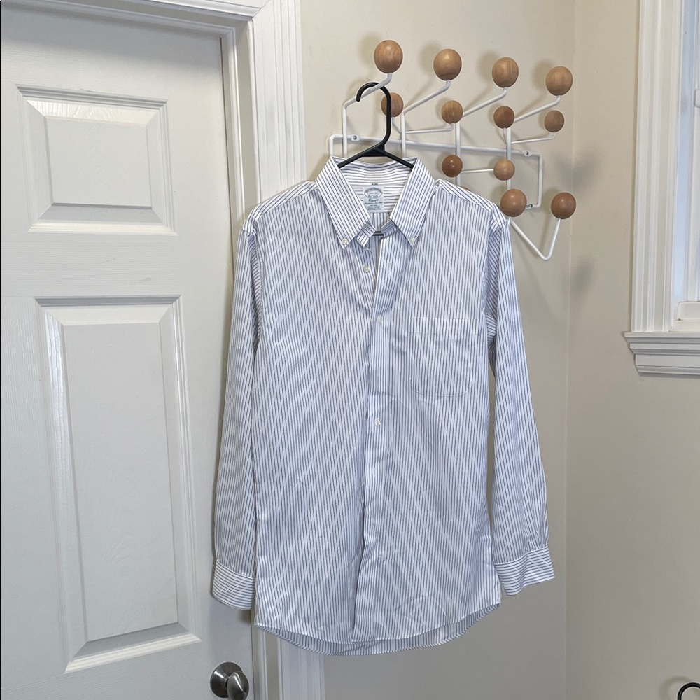 Brooks Brothers Classic Pin Striped Long Sleeve Button Down Shirt White Navy M